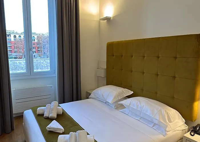 History Essence רומא