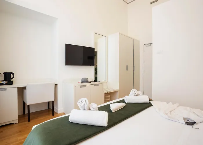 History Essence 4* רומא