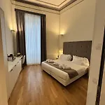 Oda ve Kahvaltı History Essence Roma