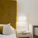 History Essence Oda ve Kahvaltı Roma